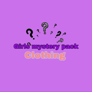 Girls clothing mystery pack comes with 8 items
